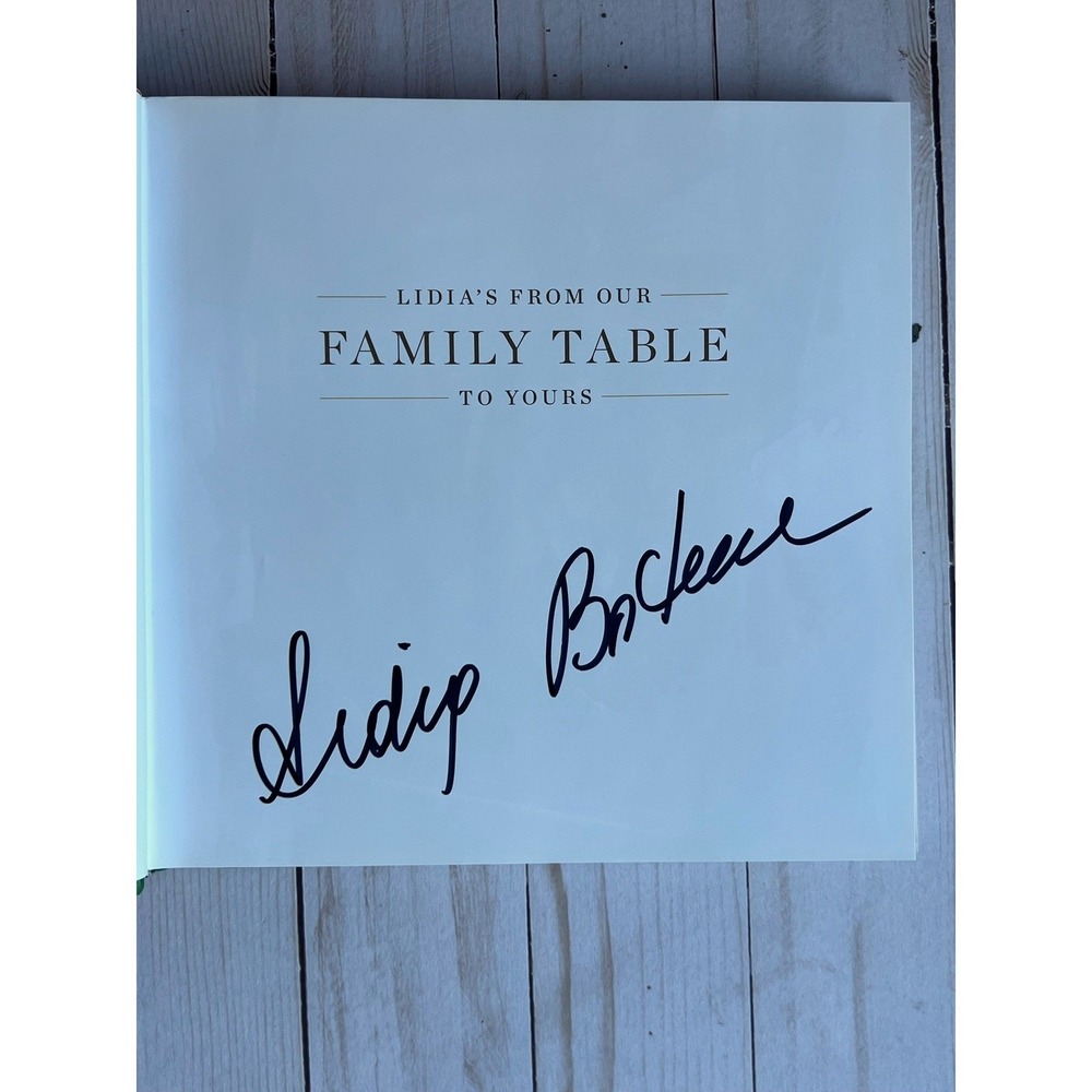 Lidia Bastianich Signed Cookbook Lidia's From Our Family Table to Yours Green OS - Picture 3 of 7